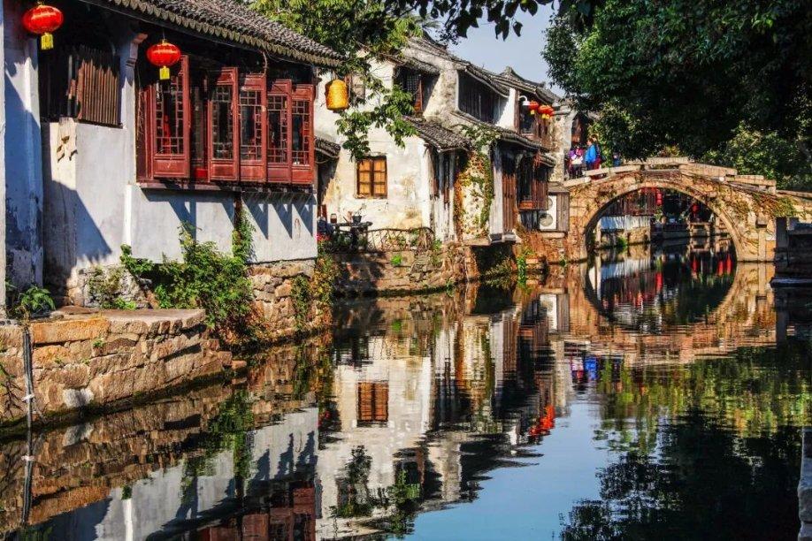 各位蓝血人们“早上好”,奉上一组昨日抵达后的训练图集